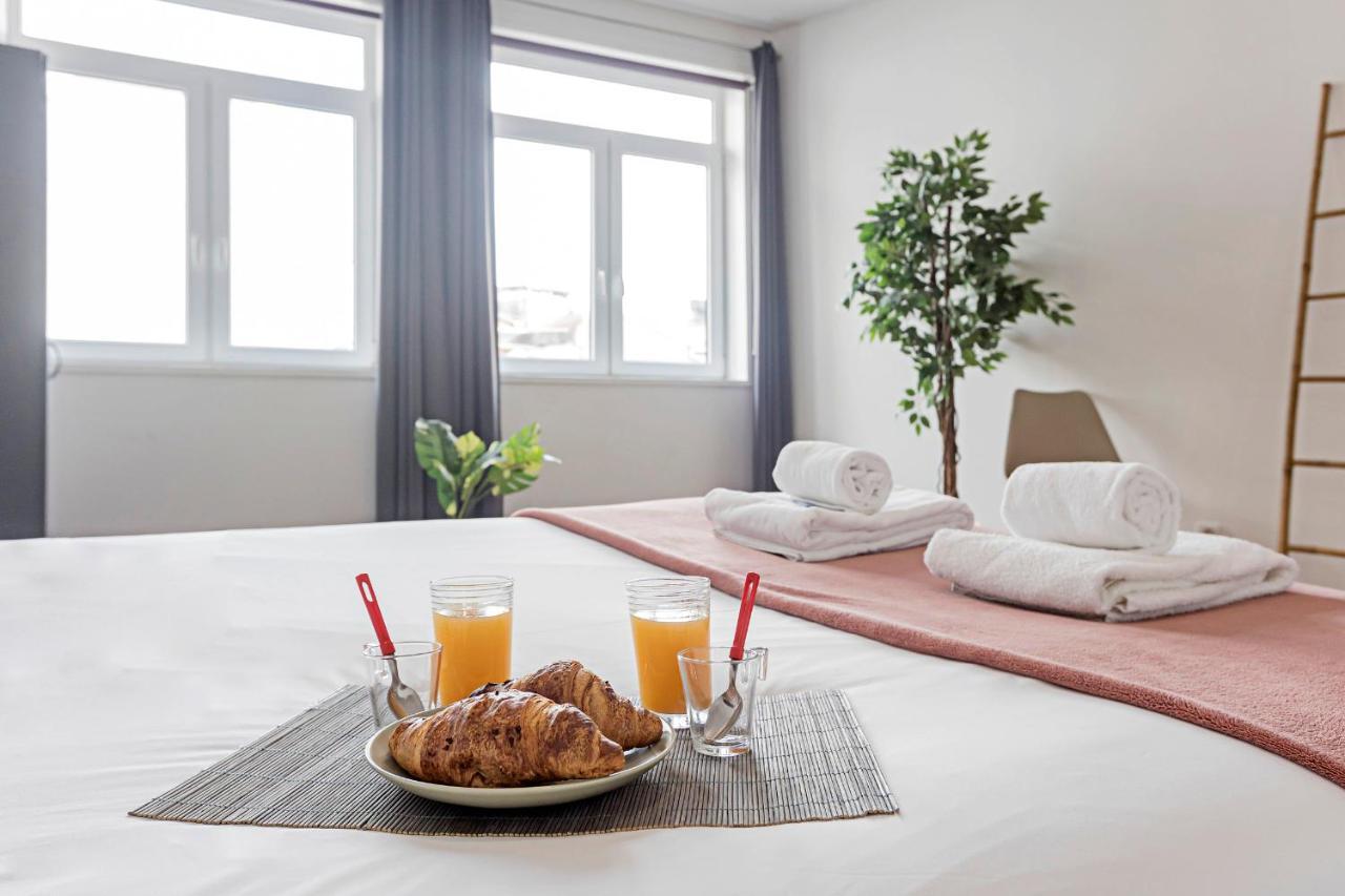 Amazing Apartment In Downtown Porto By Lovelystay Exterior photo
