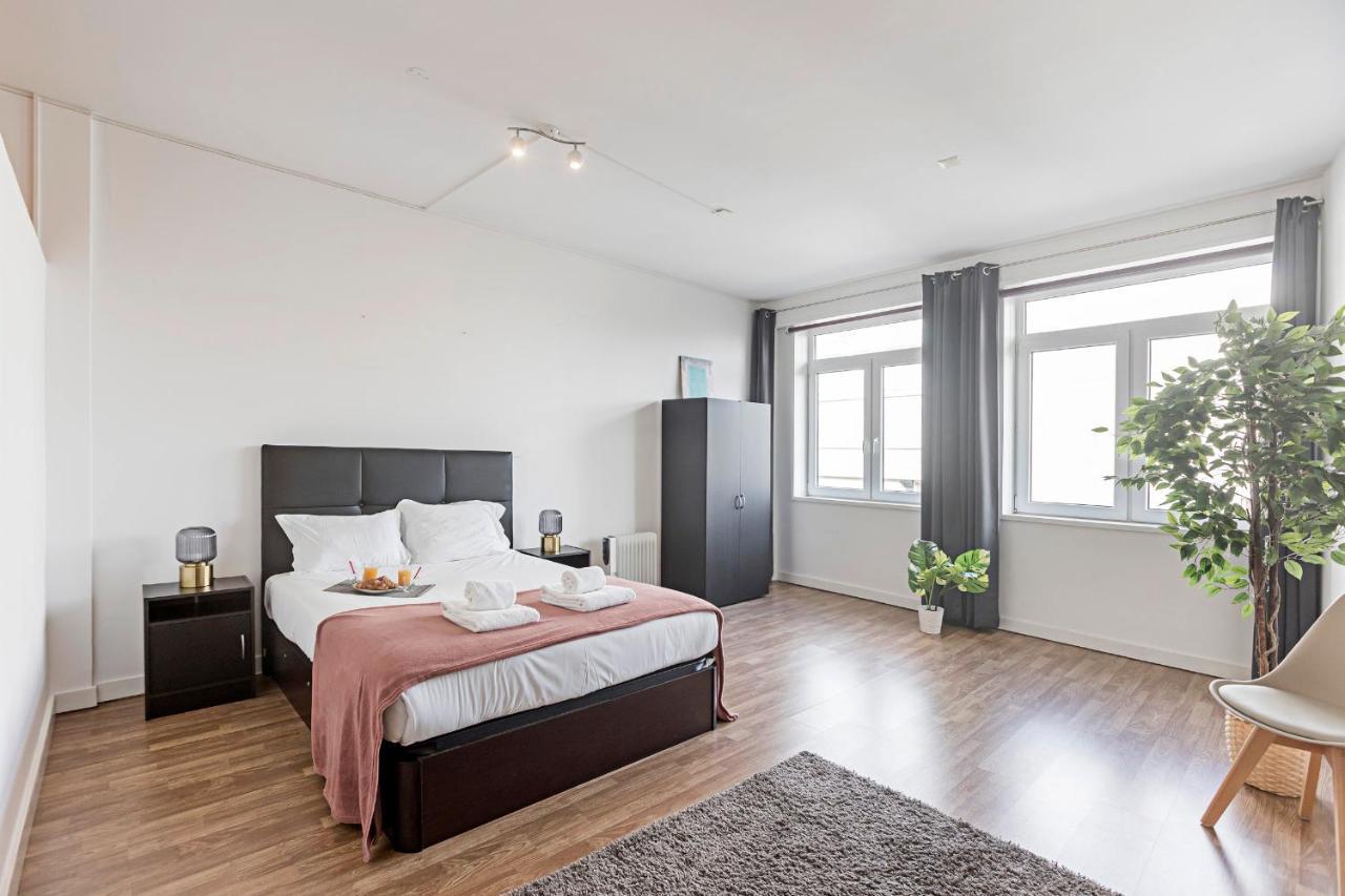 Amazing Apartment In Downtown Porto By Lovelystay Exterior photo
